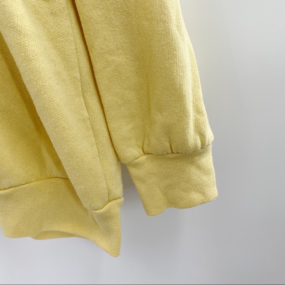 Vintage collared yellow sweatshirt with birds - Picture 4 of 5